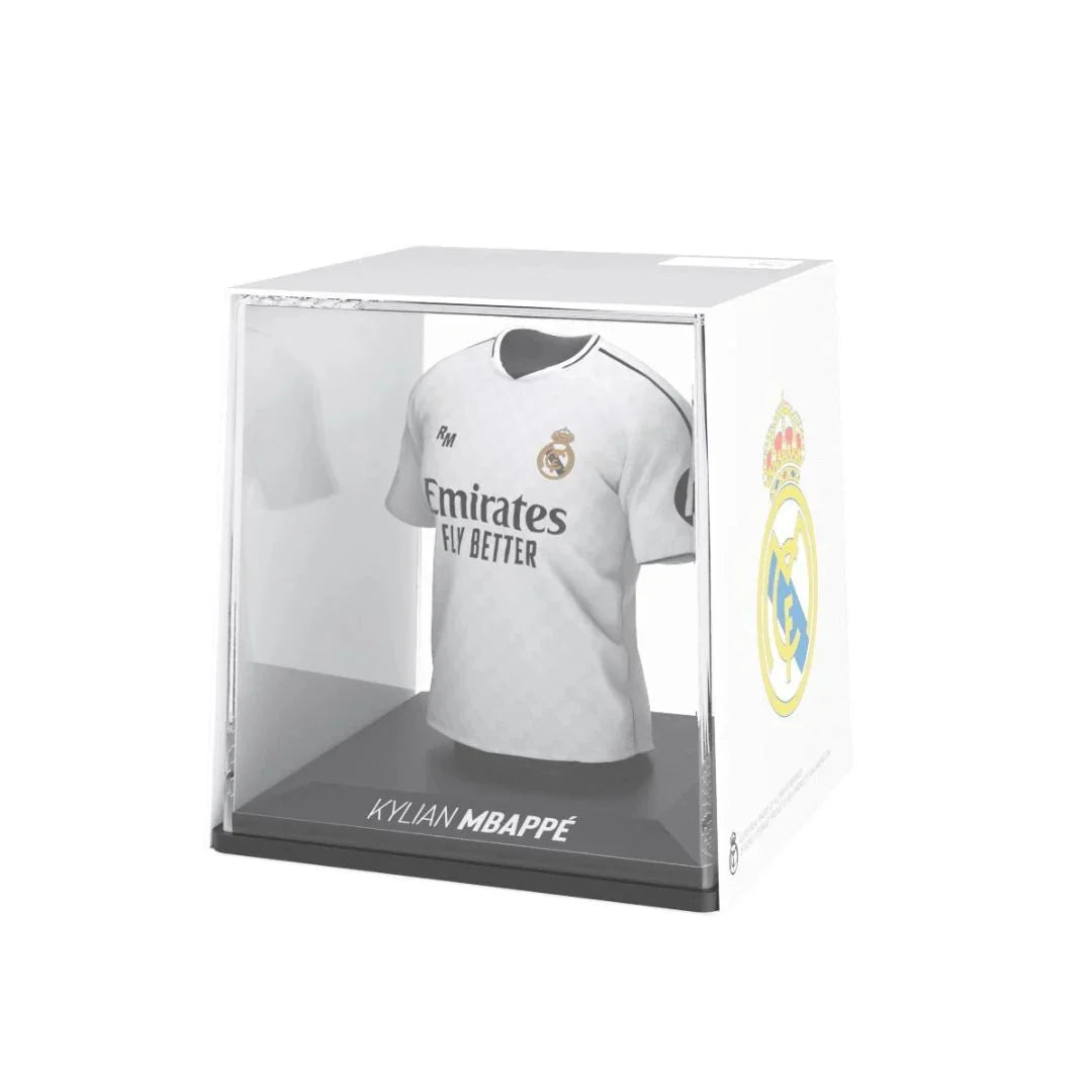 Kylian Mbappé Real Madrid Home Action Figures Kylian Mbappé Real Madrid Home Kylian Mbappé Real Madrid Home Splink