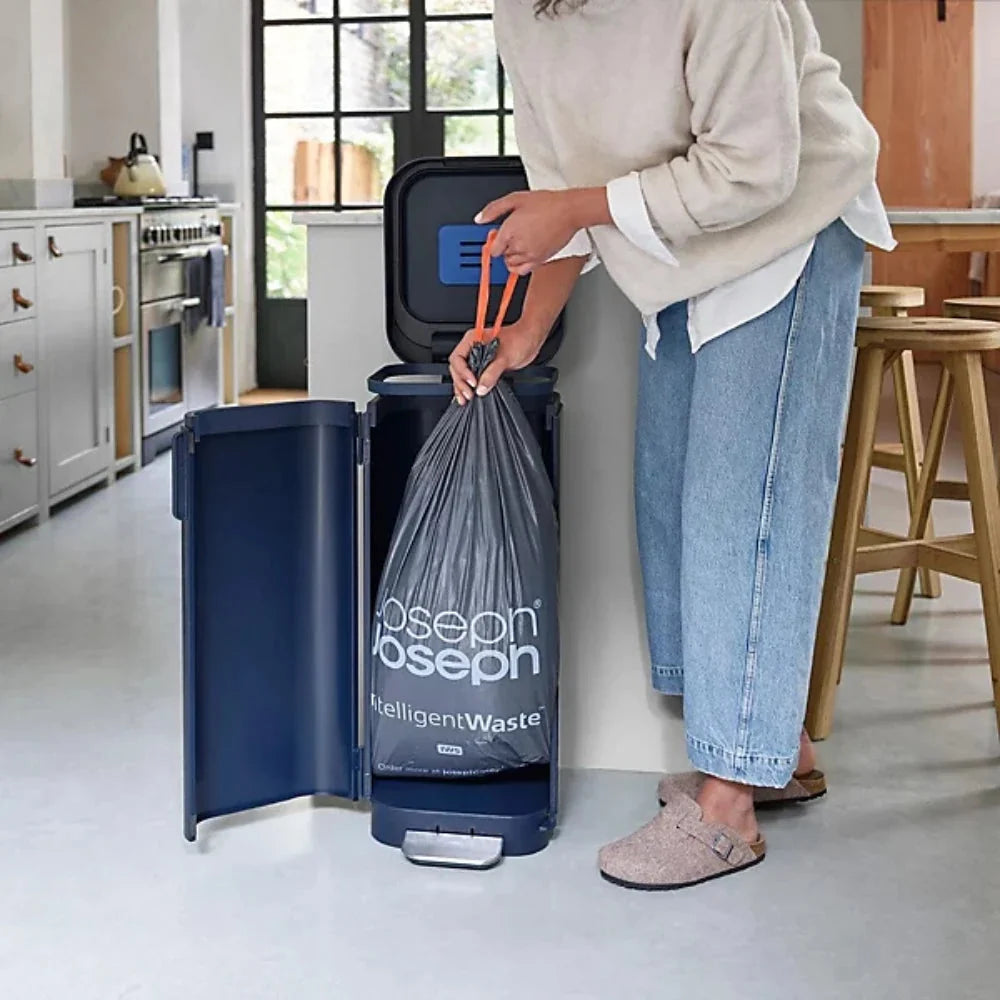 Porta™ 40L Easy-Empty Pedal Bin BIN Porta™ 40L Easy-Empty Pedal Bin Porta™ 40L Easy-Empty Pedal Bin Joseph Joseph
