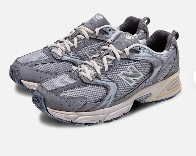 New Balance 530 Shoe 43