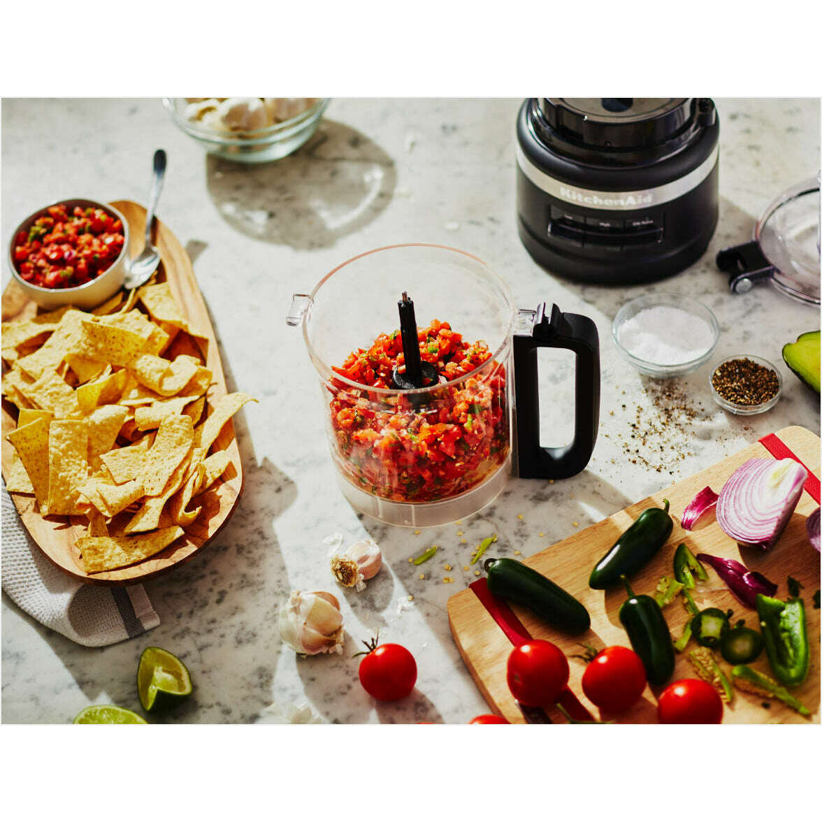 2.1L Food Processor, Empire Red food processor 2.1L Food Processor, Empire Red 2.1L Food Processor, Empire Red KitchenAid