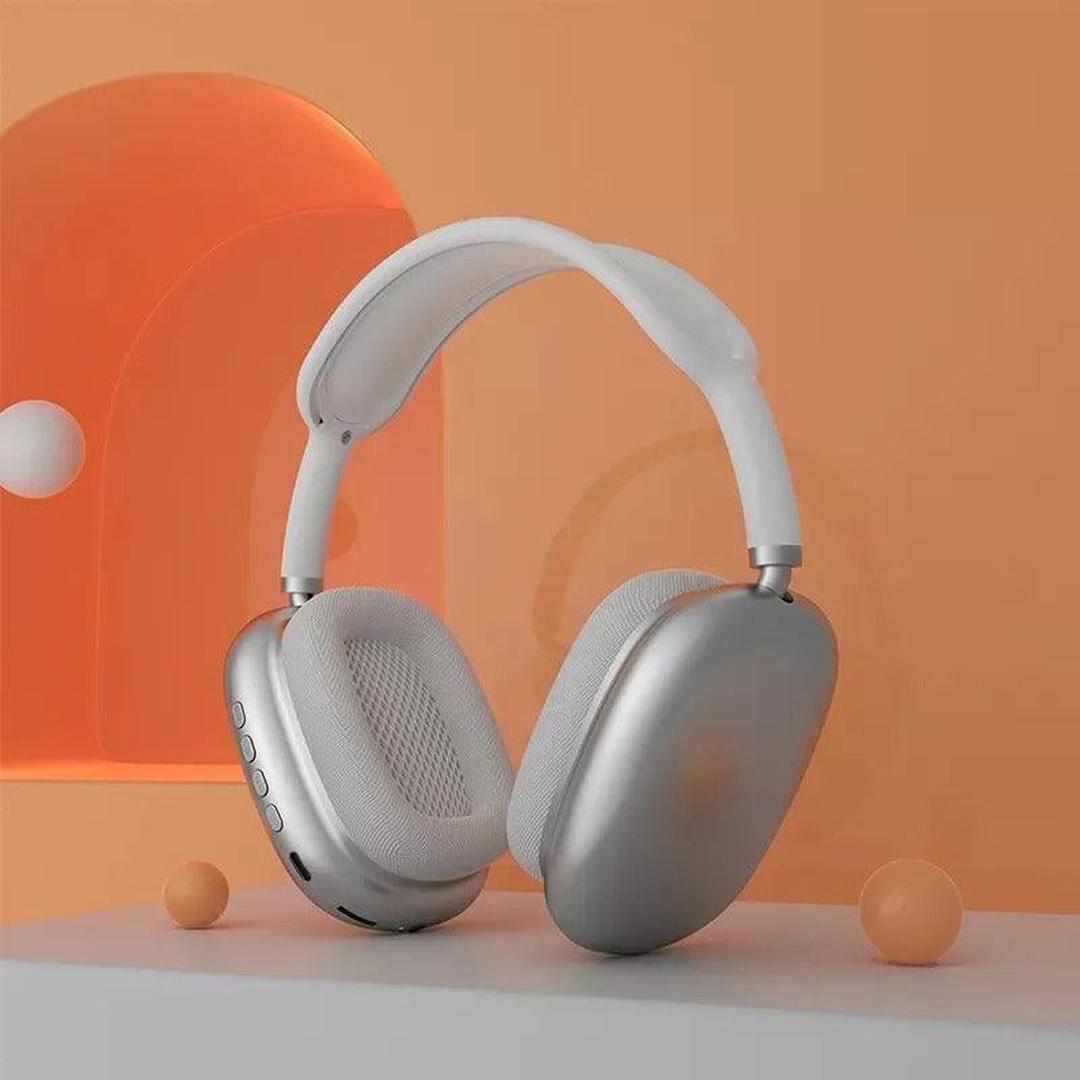 P9 Wireless Bluetooth Headphones with Advanced Noise-Canceling