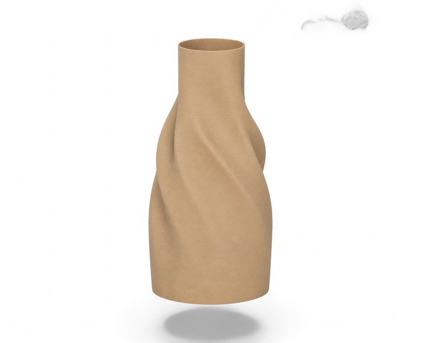 Elena Vase