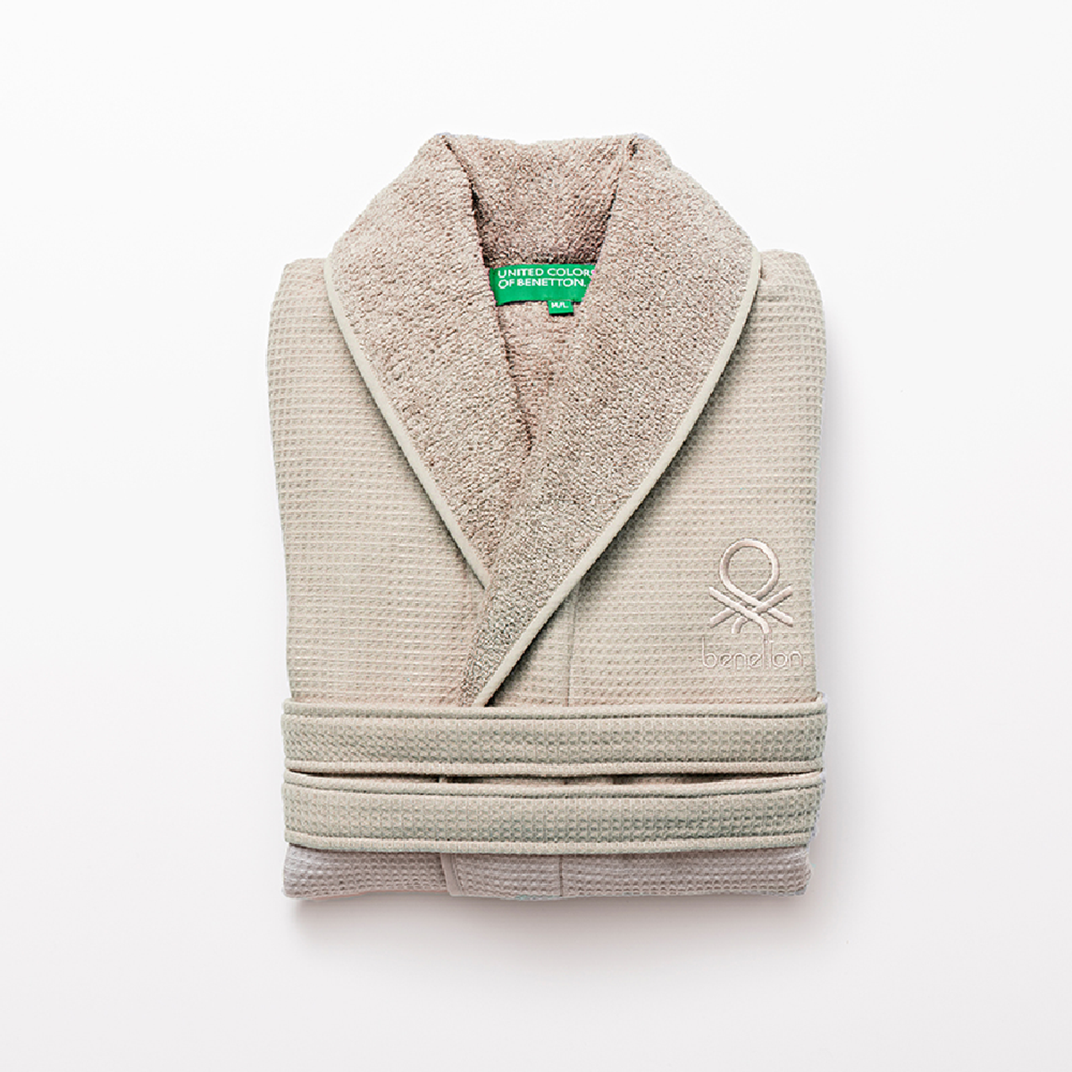 Bath Robe 360GSM 100% Waffle Cotton Bathroom Towels Bath Robe 360GSM 100% Waffle Cotton Bath Robe 360GSM 100% Waffle Cotton United Colors of Benetton