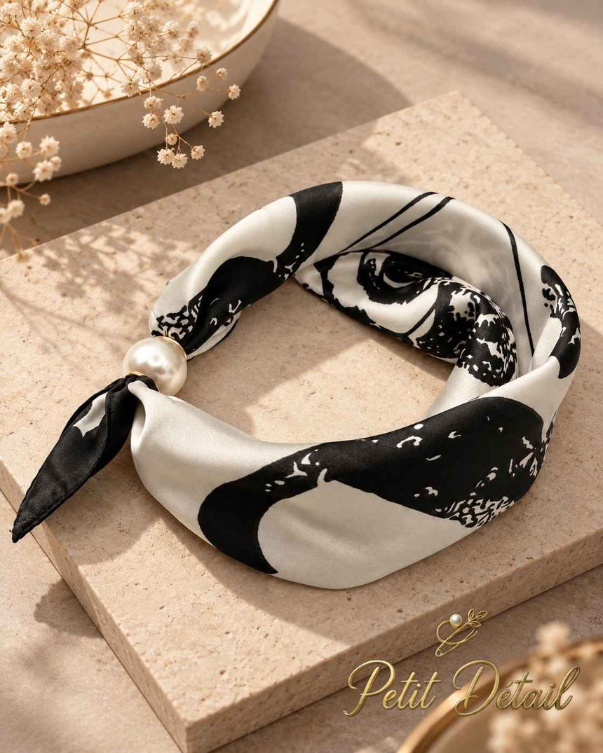Black & Ivory Graphic Magnetic Scarf Petit Détail Lebanon
