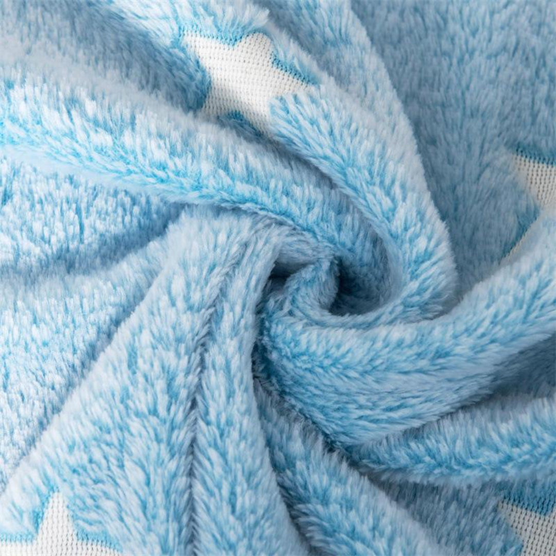 Blue Star Glow-in-the-Dark Plush Blanket - 1.5 x 2 m