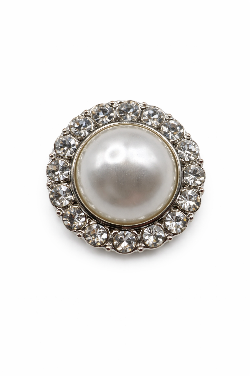 Classic Pearl & Crystal Halo Button (Sew-On) - Silver 2.5 cm Petit Détail Lebanon