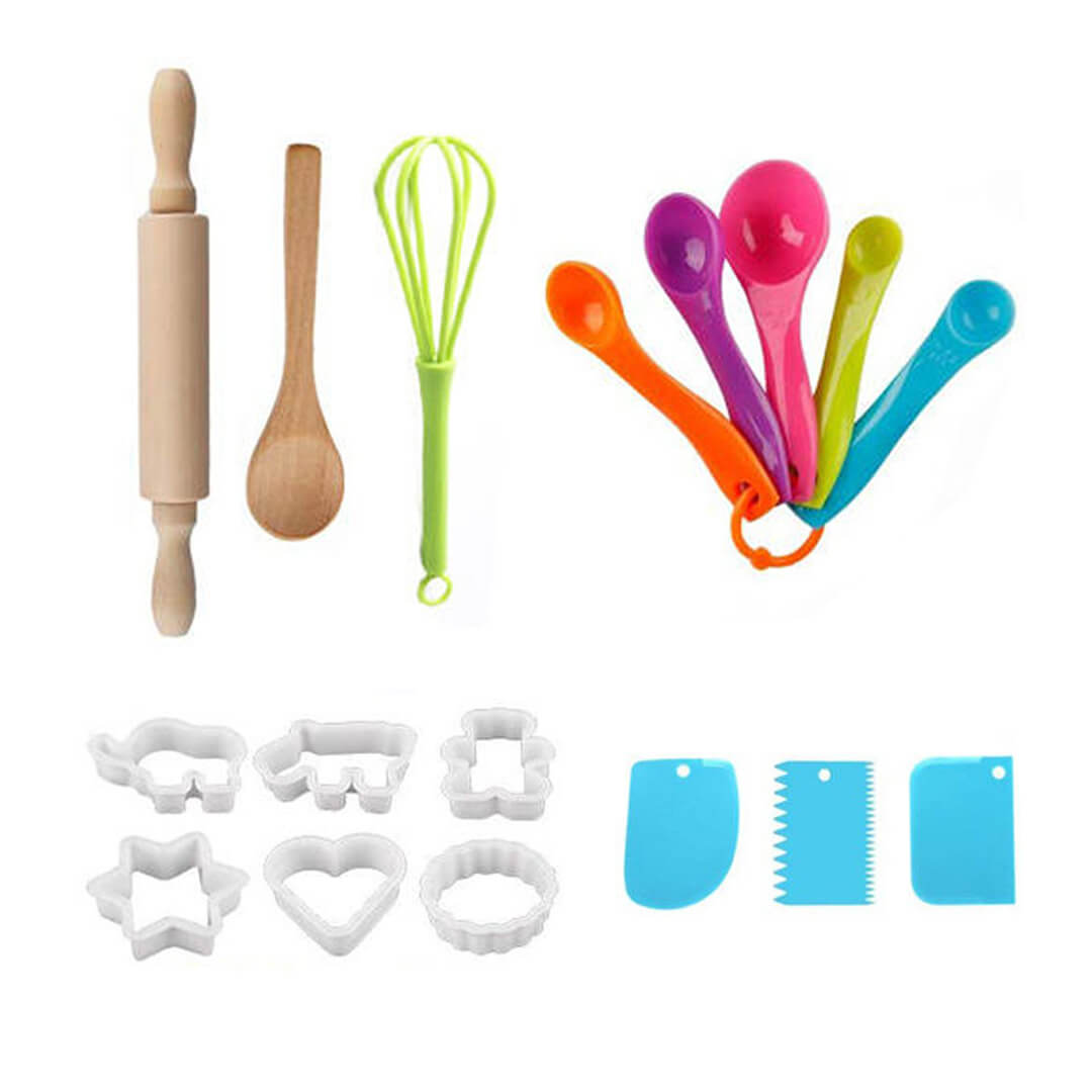 Dino baking play set with molds and measuring spoons