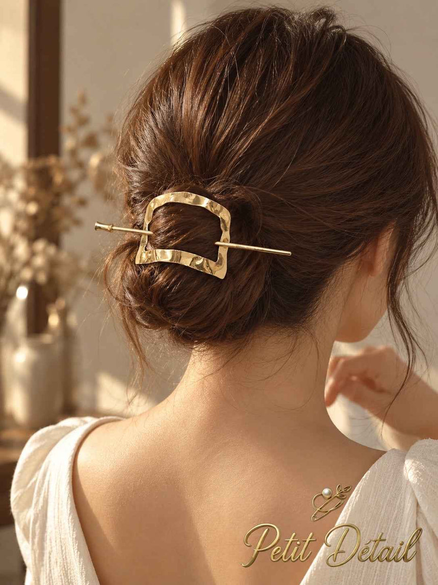 Hammered Square Gold-Tone Hair Cuff with Stick Petit Détail Lebanon