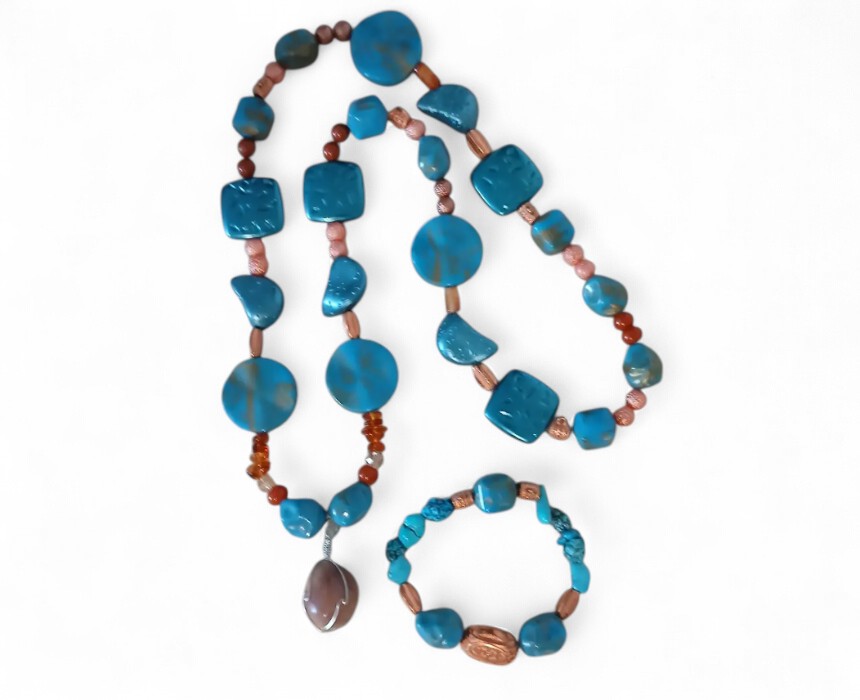 Camel Colored and Blue Semi-precious Stones Handmade Necklace Set