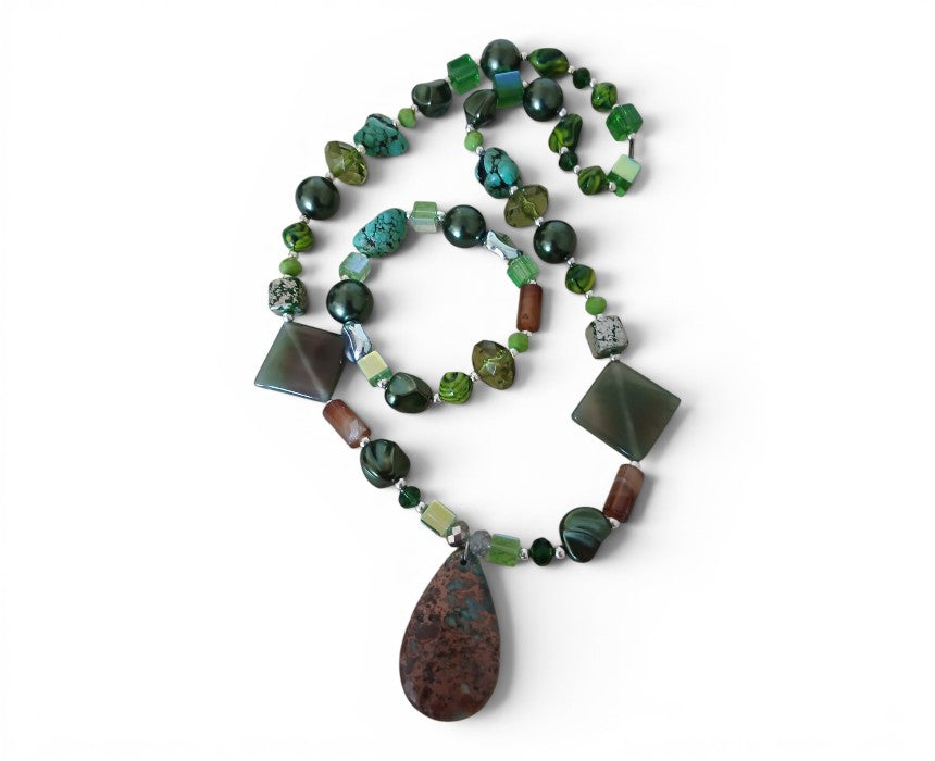 G. A. Women's Handmade Necklace Bracelet Set