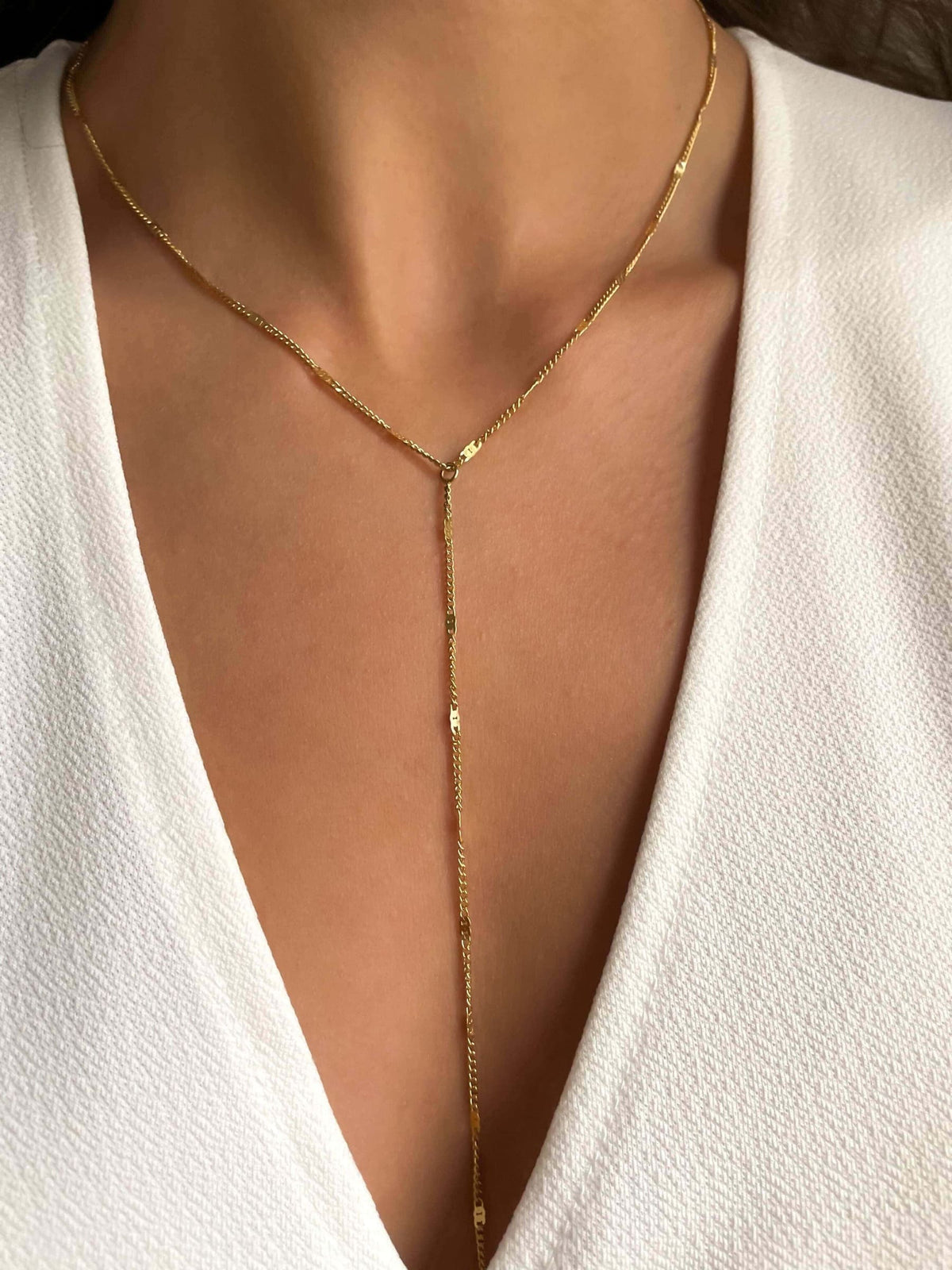 Long Thin Elegant Necklace