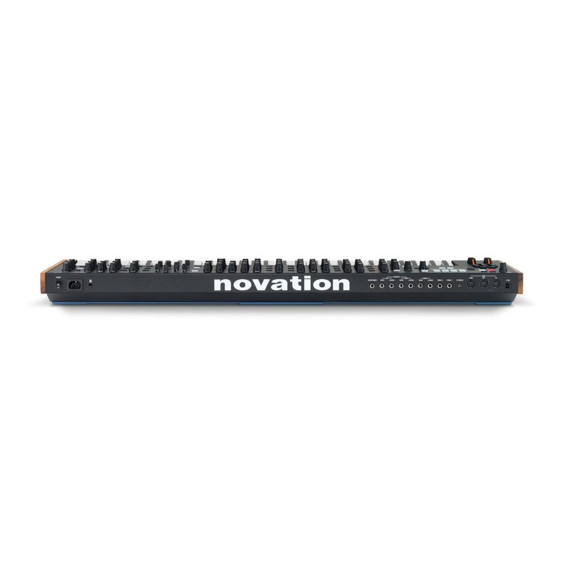 Novation Summit – 16-Voice Bi-Timbral Synthesizer