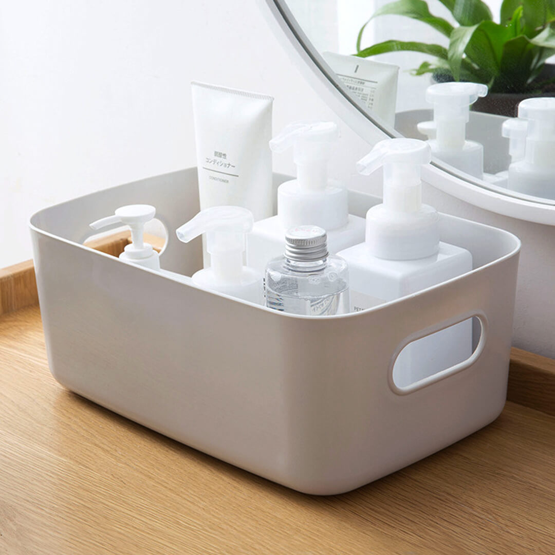 Kitchen storage bin for pantry items and snacks