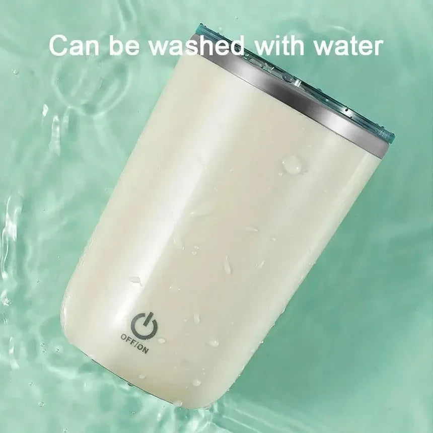 Magnetic rechargeable self-stirring mug, washable