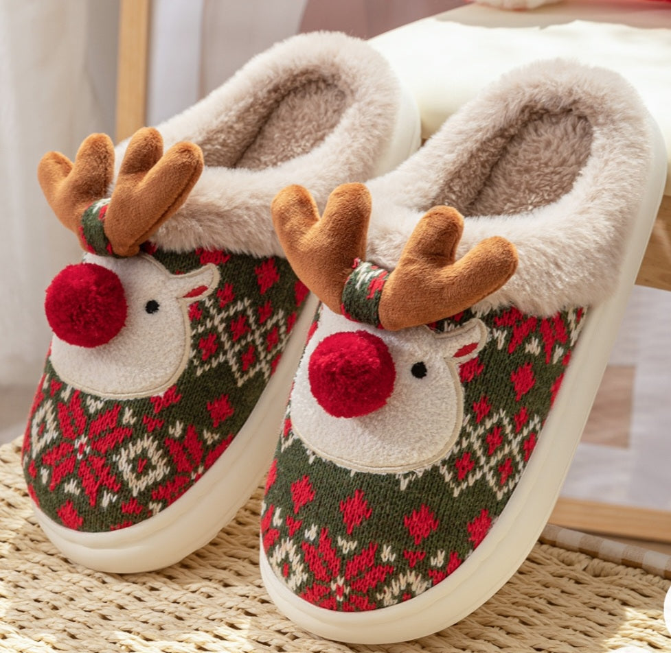 Christmas Reindeer Plush Slippers Red & Green
