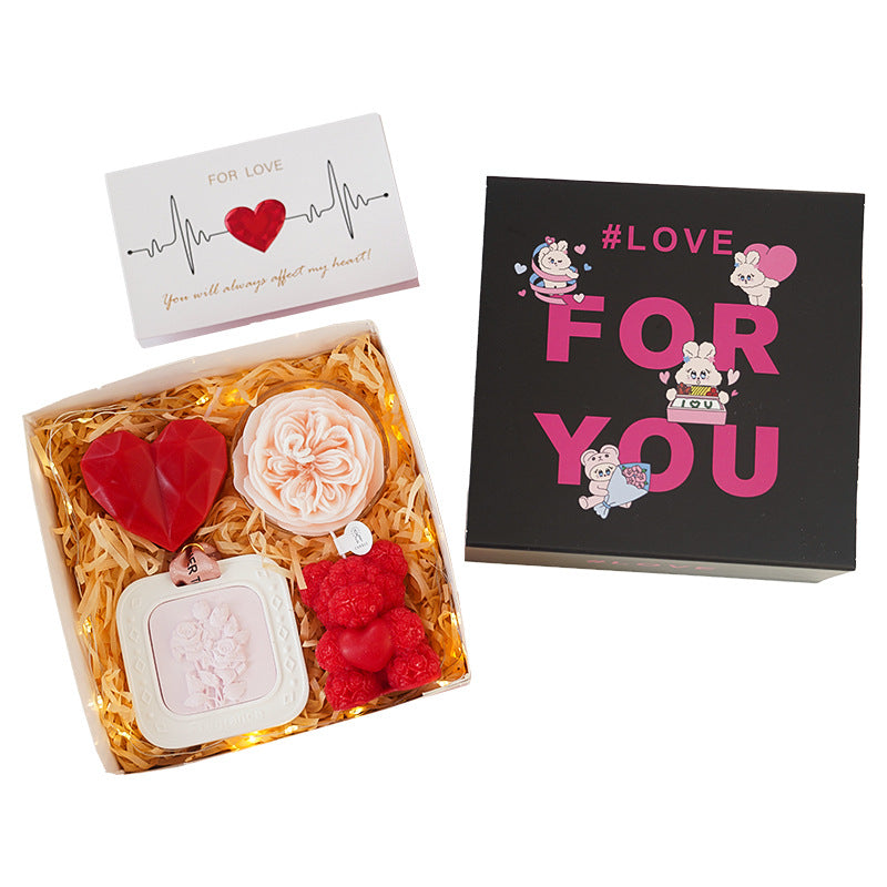 Romantic Rose And Heart Scented Gift Set 4 Pieces