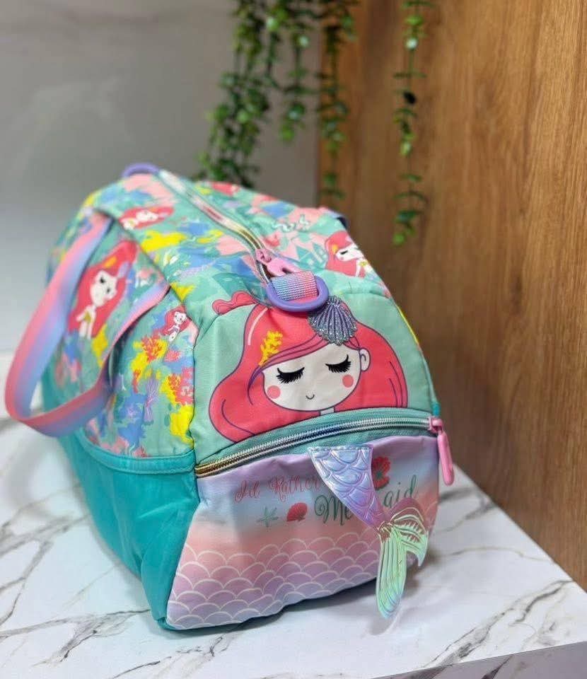 Kids Travel Bag – Weekender bag | Spacious & Durable