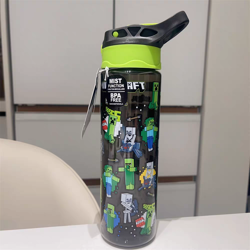 Smiggle Minecraft Design Bottle 750ml 24cm
