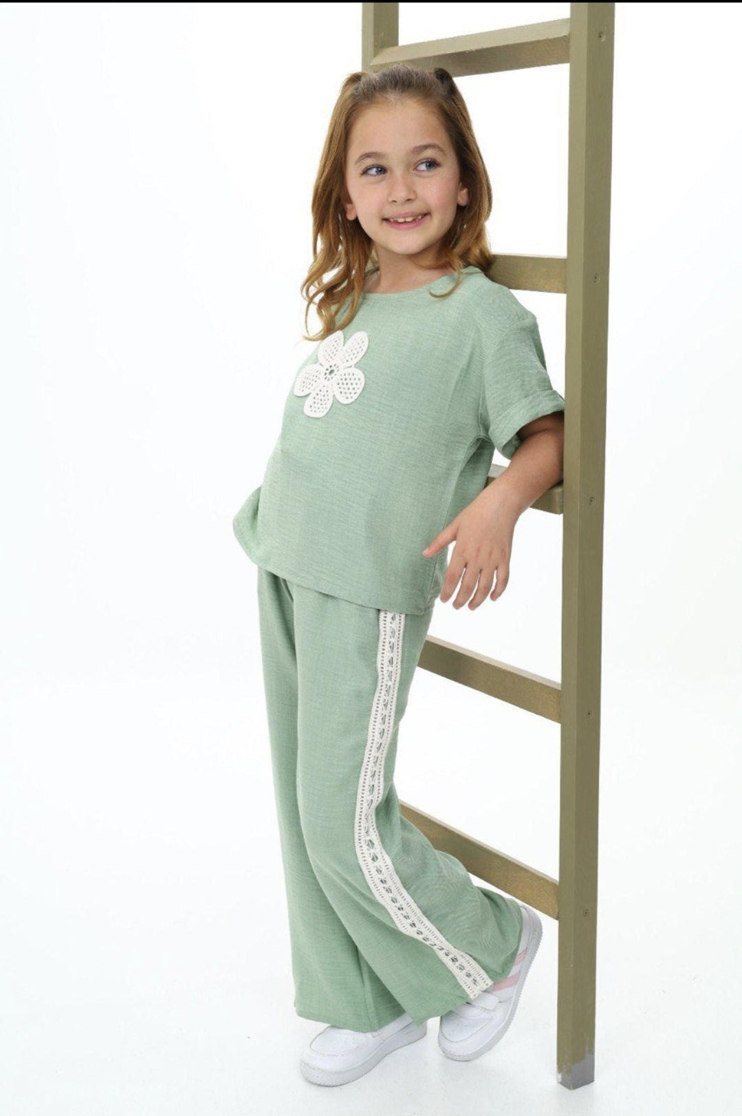 Girls’ Floral Cotton Summer Set / 4–10Y