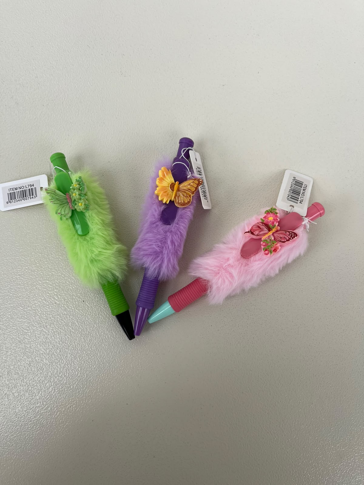 Fluffy Butterfly Pens