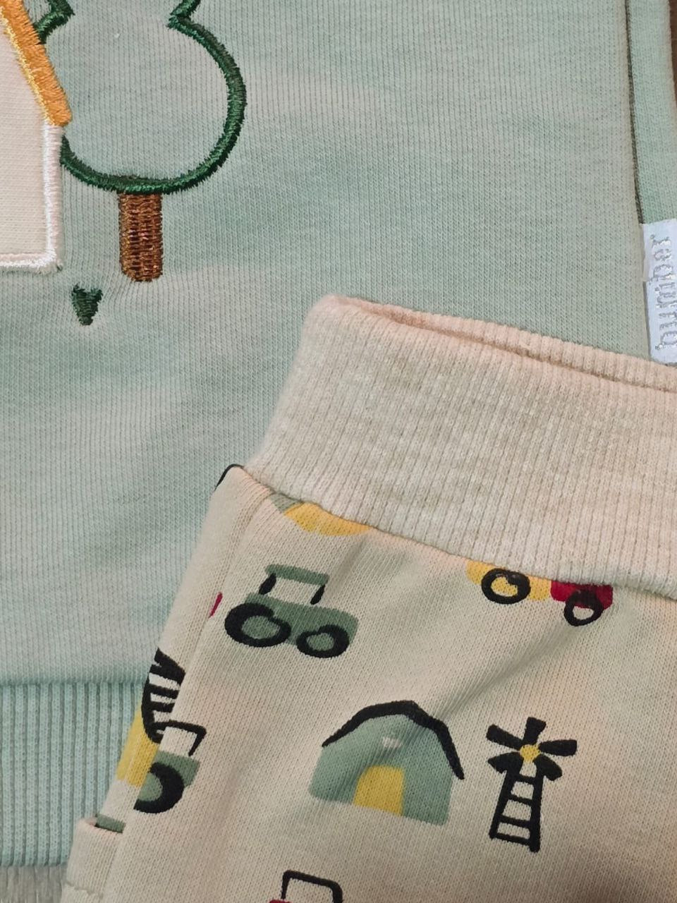 Nice Set For Baby Boy Farm Design Size 0-9 Months
