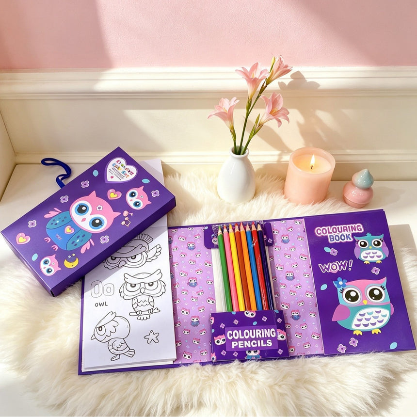 Kids Portable Colouring Book Set with 60 Pages & 8 Double-Sided Colour Pencils