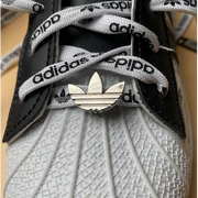 Adidas refoil Metal Shoelace Charm