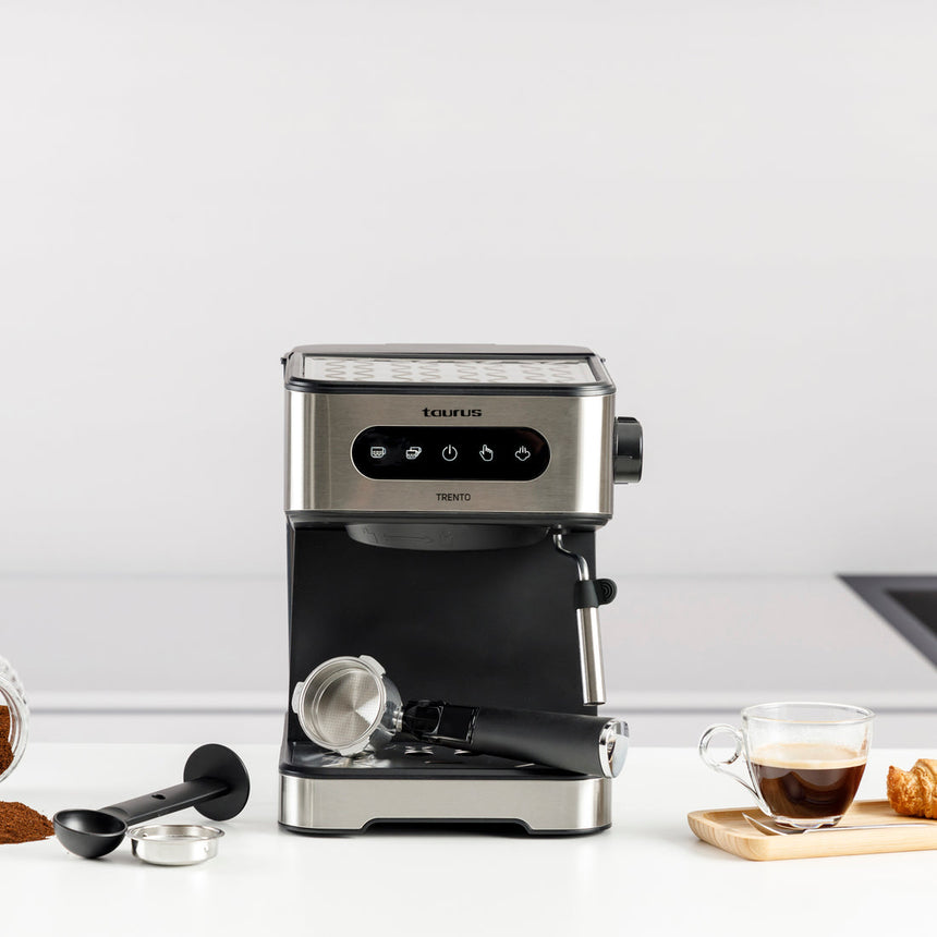Taurus Trento Espresso Machine 20 Bar 1.5 L