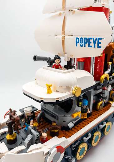 Treasure Hunt Steamship Building Bricks Set, 2500 Pieces