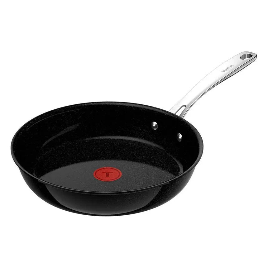 Excellence+ Ceramic Frying Pan – Fusioncore technology Skillet Frying pan Excellence+ Ceramic Frying Pan – Fusioncore technology Skillet Excellence+ Ceramic Frying Pan – Fusioncore technology Skillet Tefal